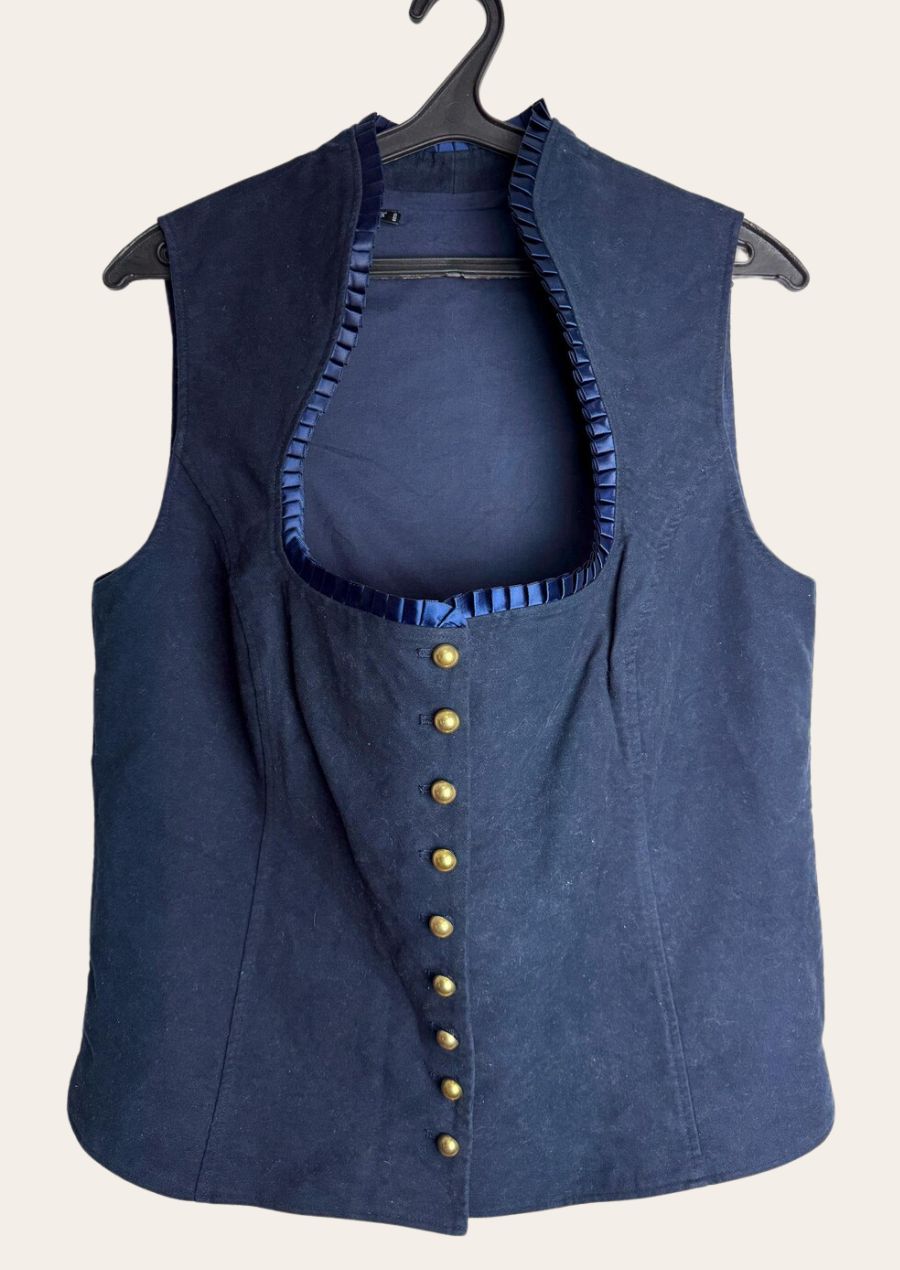 Classic Women’s Trachten Vest for Bavarian Outfits