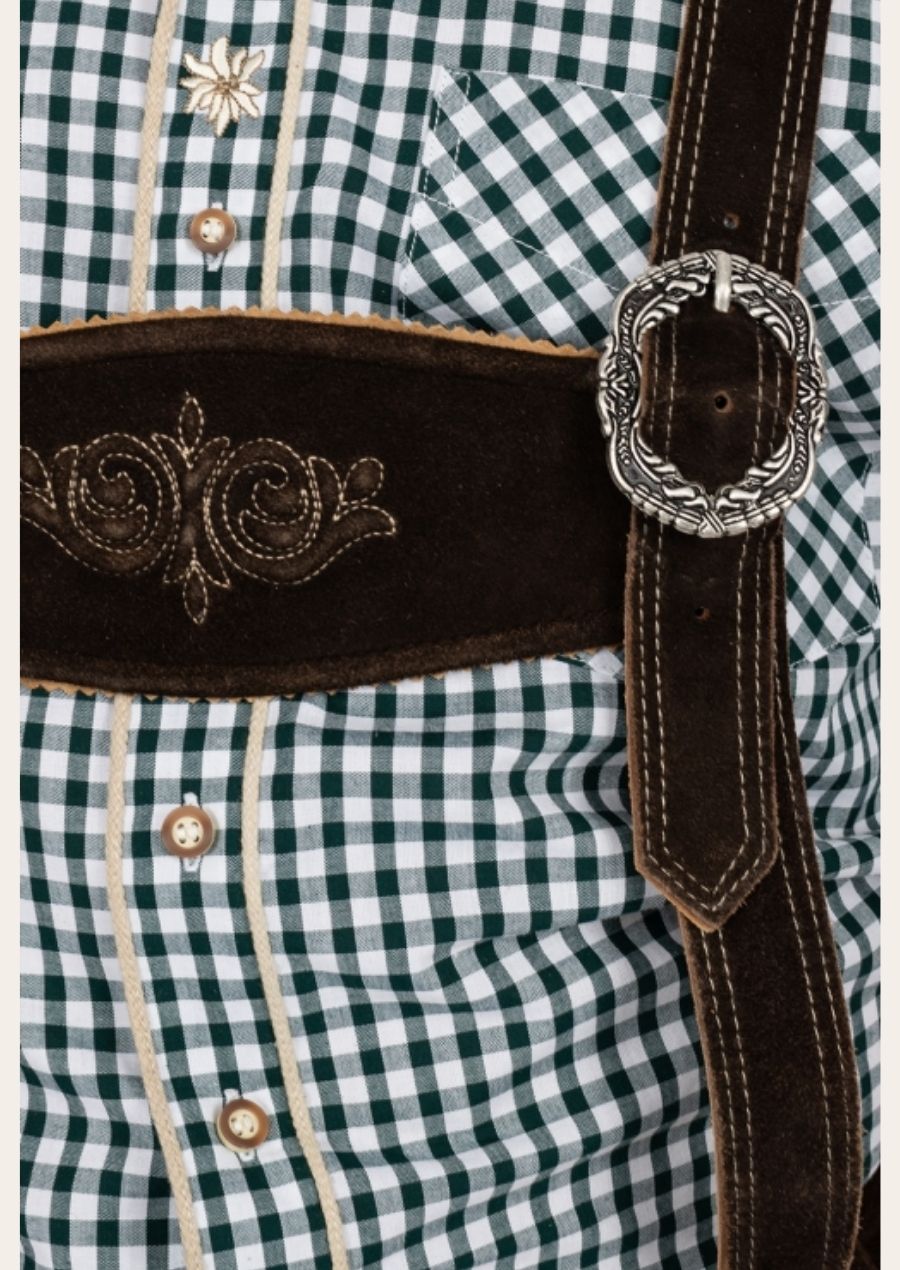 Classic German Bundhosen, ideal for beer gardens, cultural celebrations, and traditional attire.