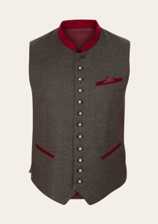 Vintage Bavarian wool Trachten vest for men, featuring classic embroidery and traditional craftsmanship.